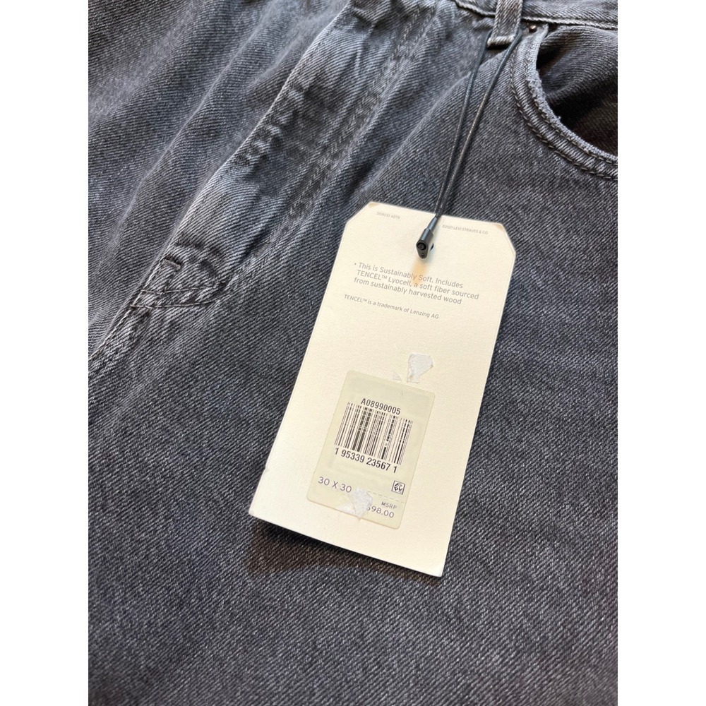 Levi's Premium 70s High Flare Jeans Women 30 Black NEW High Rise Denim - Picture 3 of 11